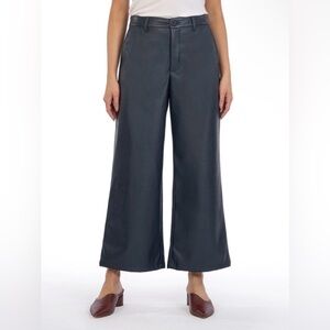 [kut from the kloth] aubrielle vegan leather wide leg trouser navy blue